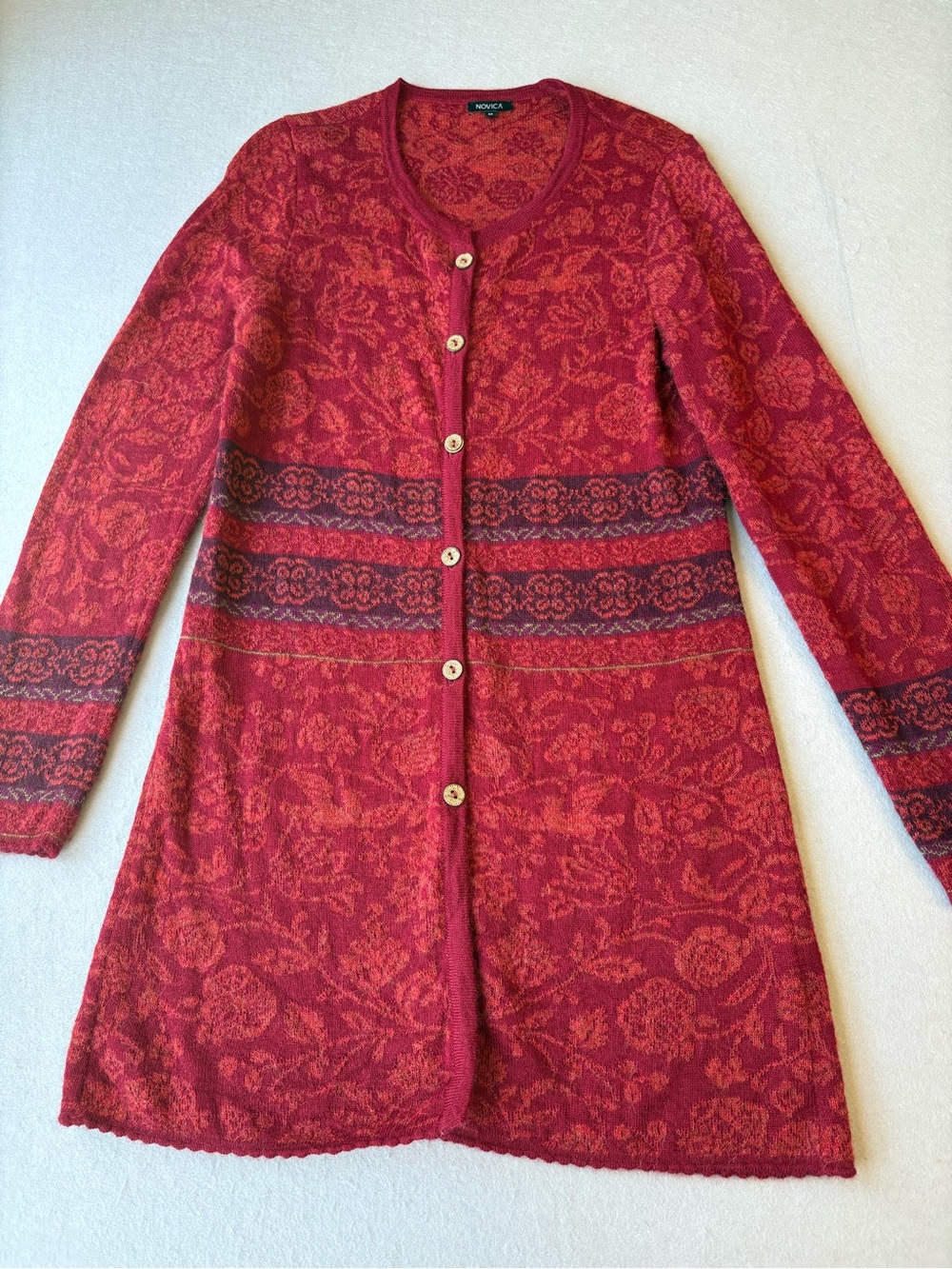 Novica 100% Baby Alpaca Red Floral Button Front Long Knit Cardigan sz M Boho - Picture 2 of 9